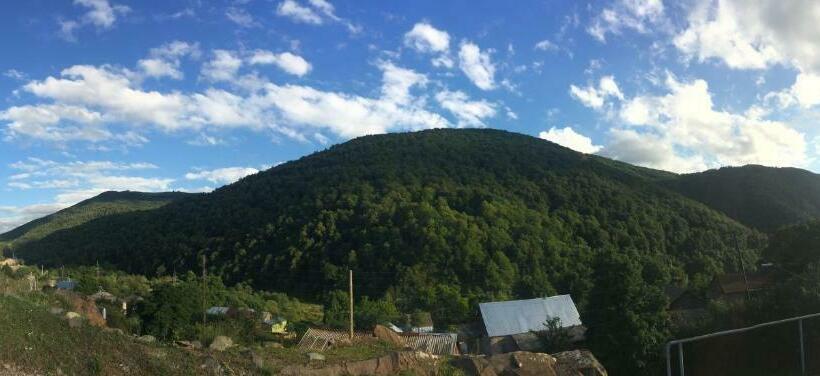 بنسيون Aygut Guest House