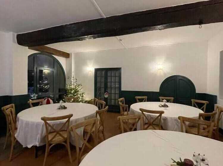 ペンション Gîte Les 27