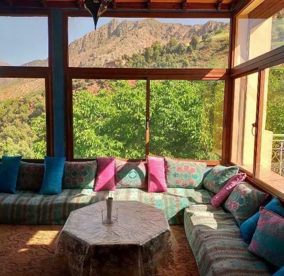 پانسیون Gîte Tizinoubadou