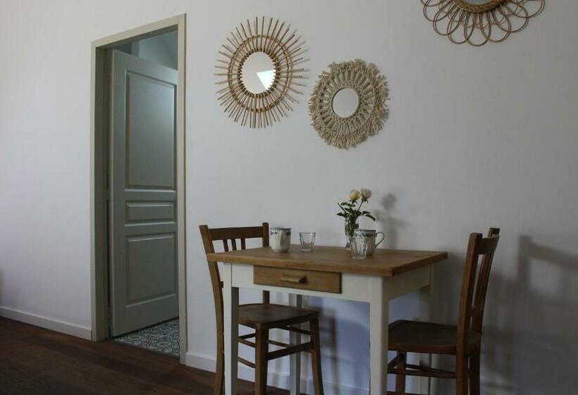 Пансион Le Domaine Du Petit Tertre   Spa En Exterieur