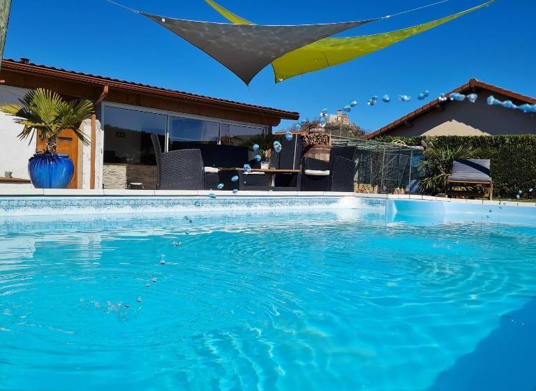 פנסיון Le13depic, Gite, Spa, Sauna, Piscine, Massage, Repas, Adult Only