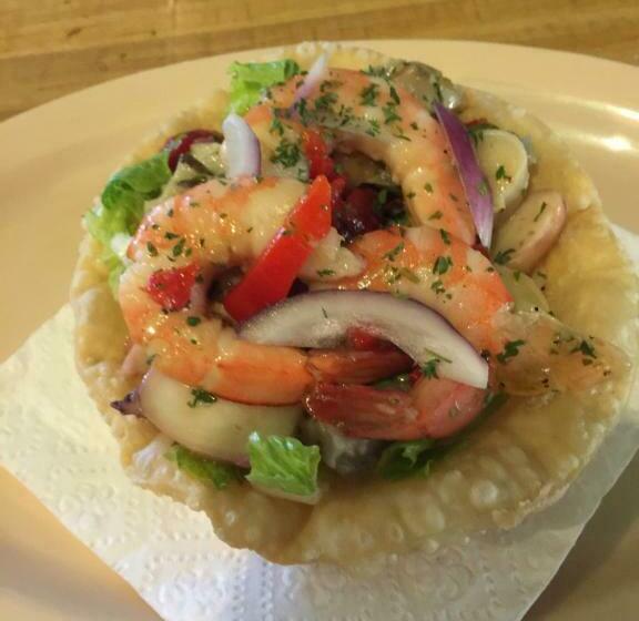 ペンション Naniqui Cottage   Only Adults  Parking Golf Car Only