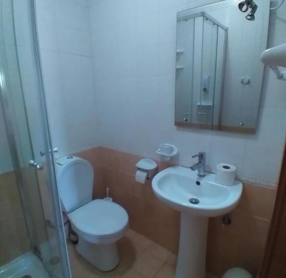 پانسیون Seafront Akwador