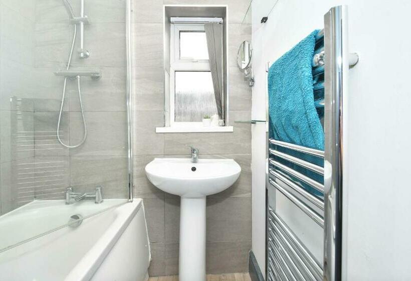 ペンション Townhouse @ Chiltern Place Newcastle Under Lyme