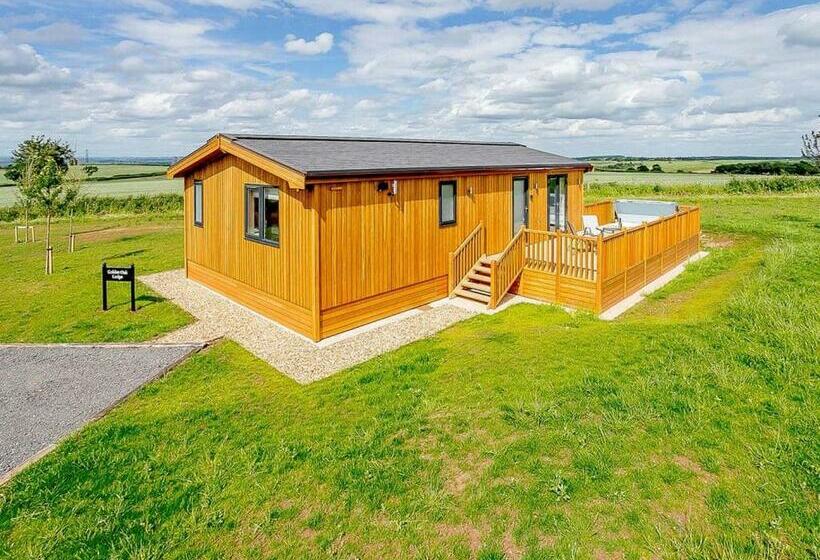 리조트 Knights Lodges