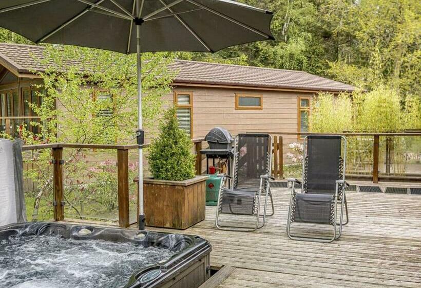 리조트 Ladera Retreat Lodges