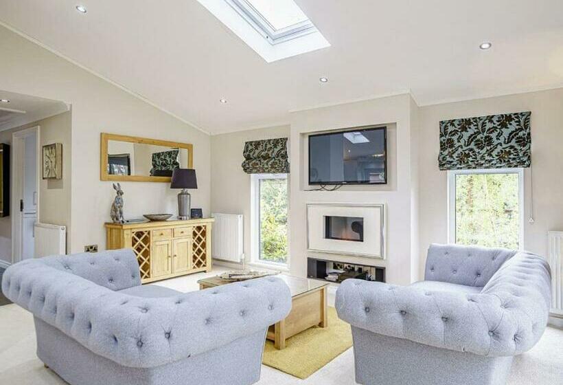 리조트 Ladera Retreat Lodges