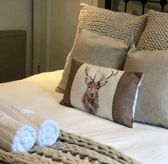 旅馆 The White Hart Inn