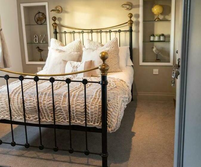 旅馆 The White Hart Inn