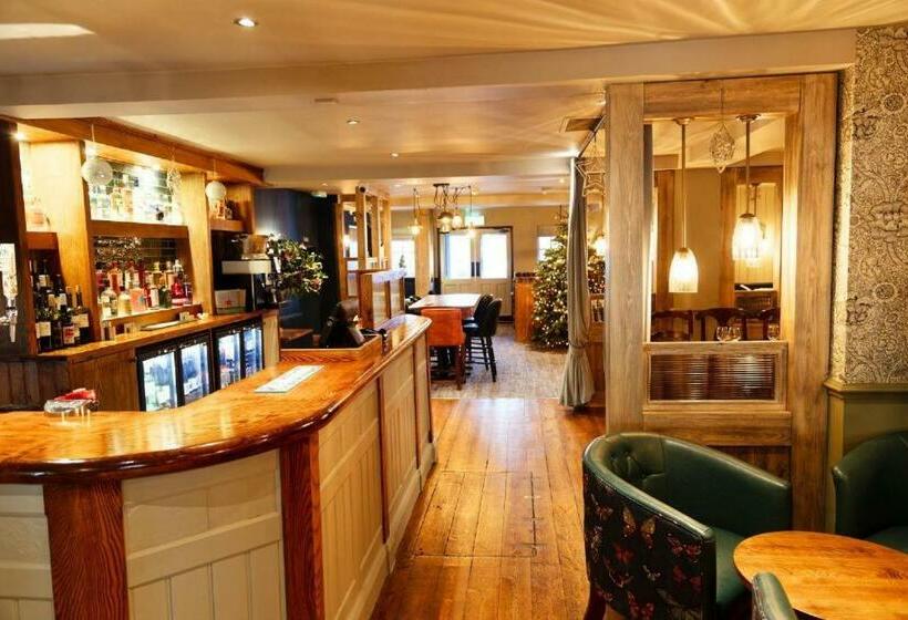 فندق صغير Three Horseshoes, Bubbenhall