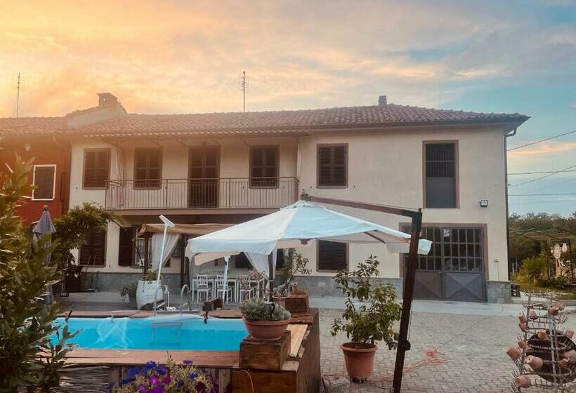 مبيت وإفطار Anticacascina