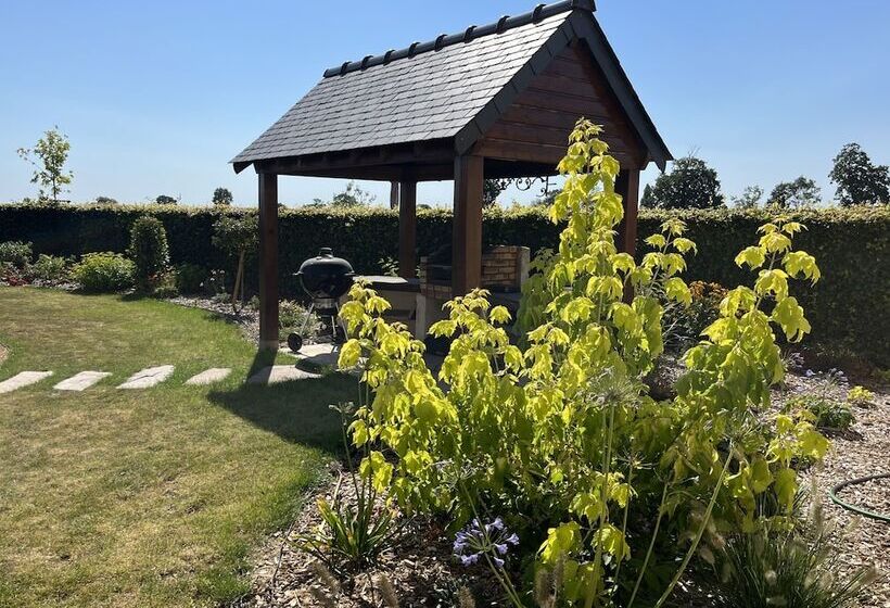 住宿加早餐  Aurefees