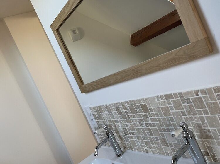 住宿加早餐  Aurefees