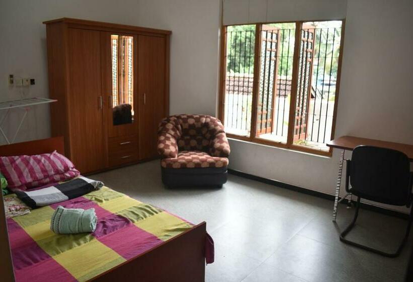 住宿加早餐 Bruce S Backpacker Homestay