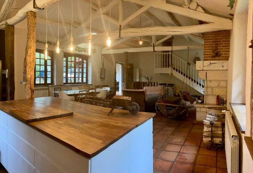 Bed and Breakfast Domaine Du Moulin