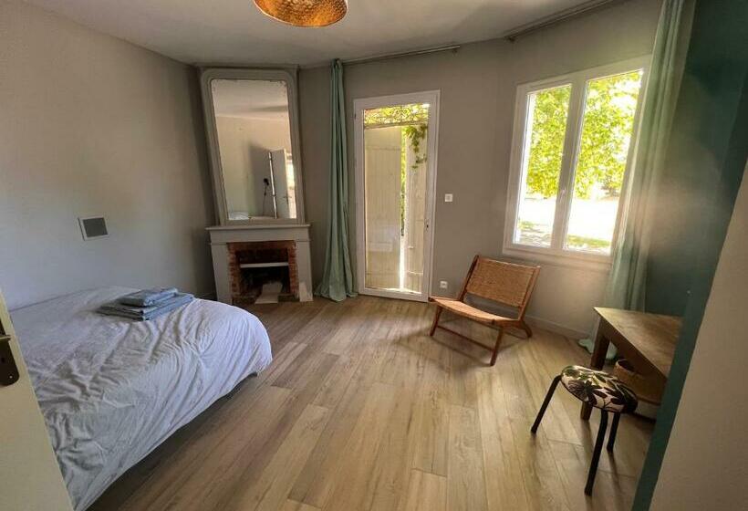 住宿加早餐  La Garenne Saint Germain