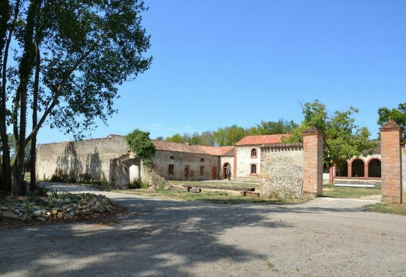 민박 La Métairie Du Château Le Vignau