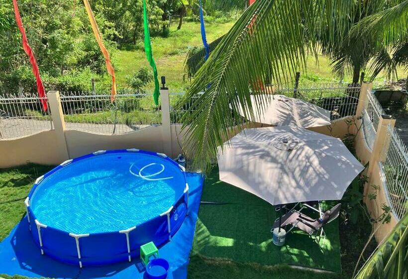 مبيت وإفطار Lambug Beach Homestay