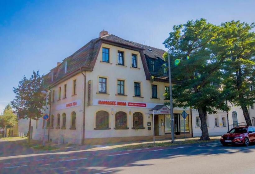 مبيت وإفطار Namaste India