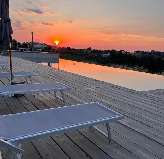 ベッドアンドブレックファースト Pecoranera