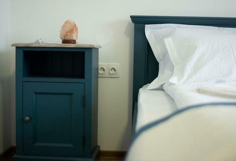 Bed and Breakfast átalvetős Agropanzió