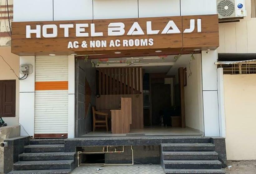 בית מלון כפרי Balaji