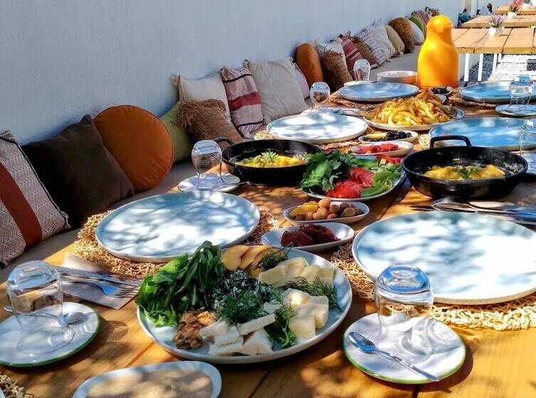 Kozakorman Hotel & Restaurant