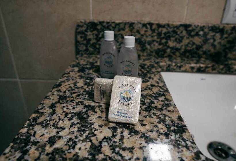 فندق Majahual Resort