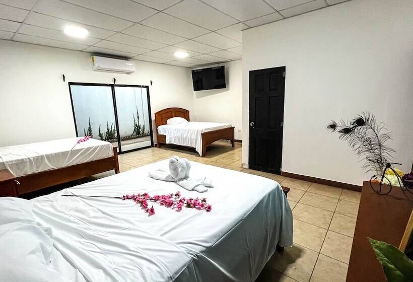 فندق Majahual Resort