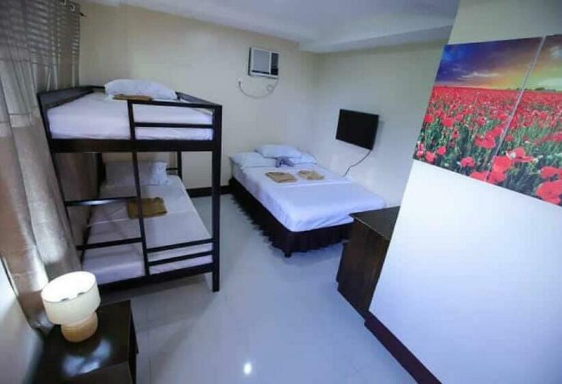 בית מלון כפרי Marco S Tourist Inn By Reddoorz