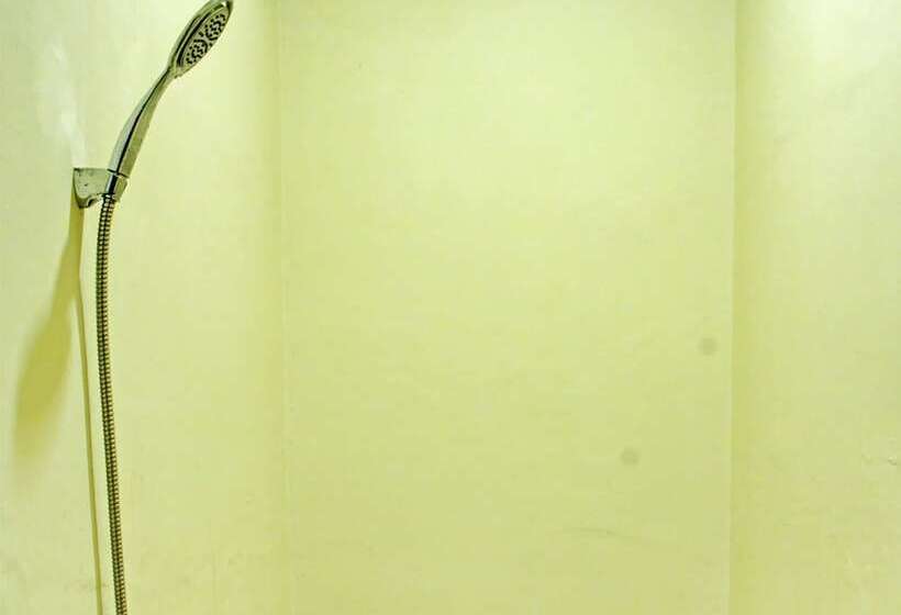 فندق Oyo 91643 Homestay Daniel 76