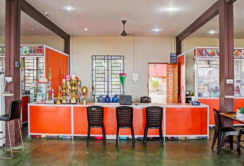 فندق Oyo 91643 Homestay Daniel 76