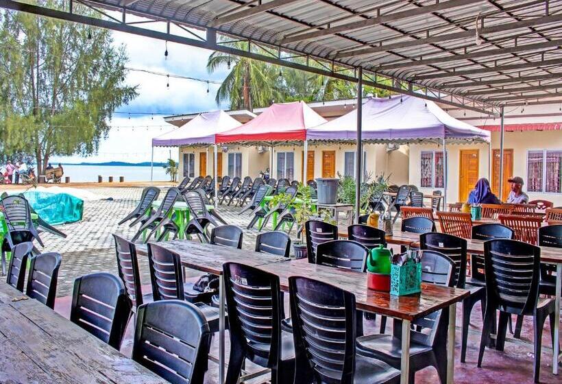 בית מלון כפרי Oyo 91643 Homestay Daniel 76