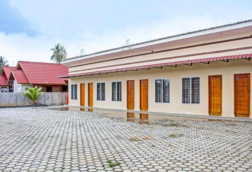 בית מלון כפרי Oyo 91643 Homestay Daniel 76