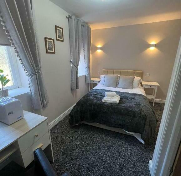 호텔 The Railway Crossings