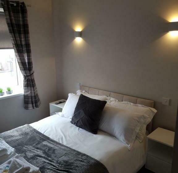 호텔 The Railway Crossings