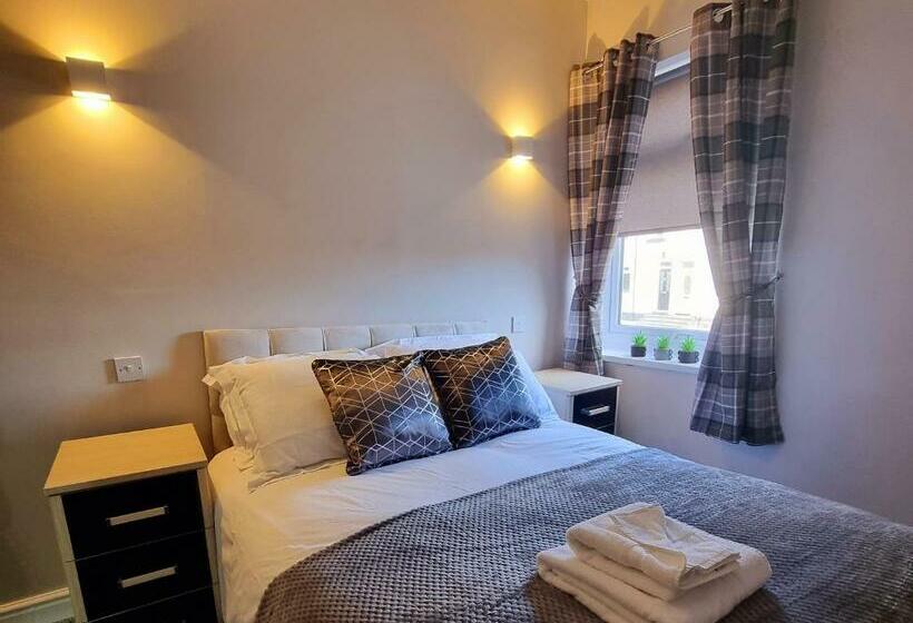 호텔 The Railway Crossings