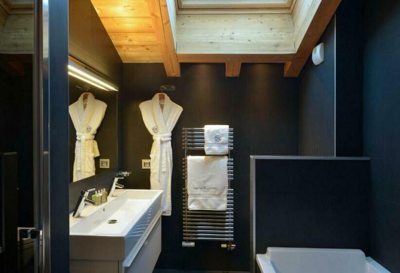 Künstlerischer Kamin Für Zuhause