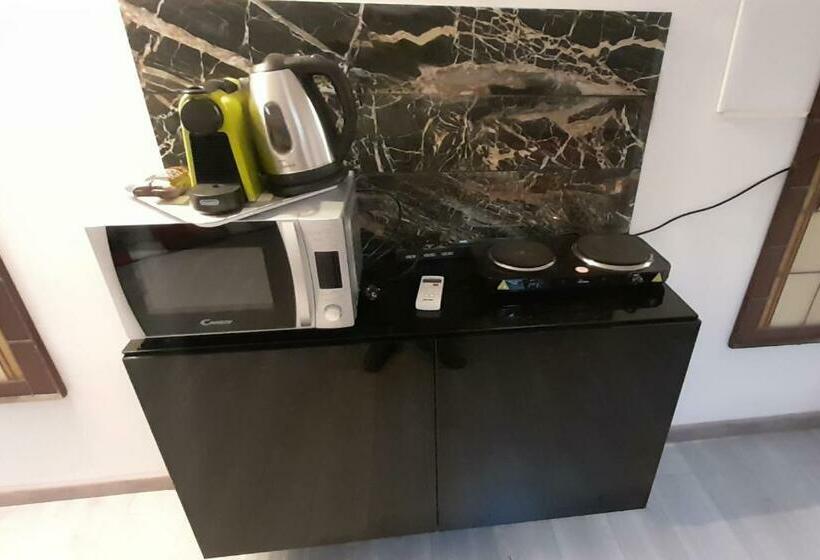 بنسيون Ai Marmi