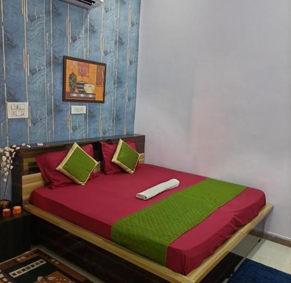 بنسيون Atithi Guest House