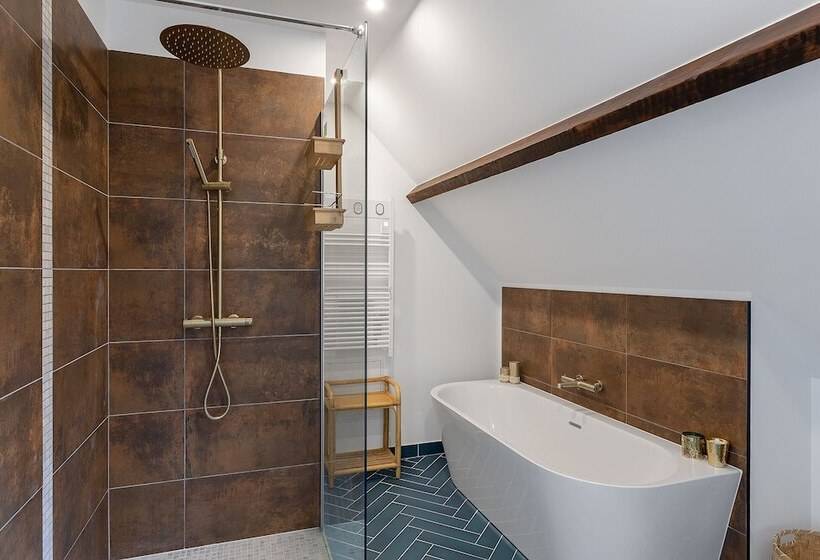 膳宿费 Au Domaine Cru