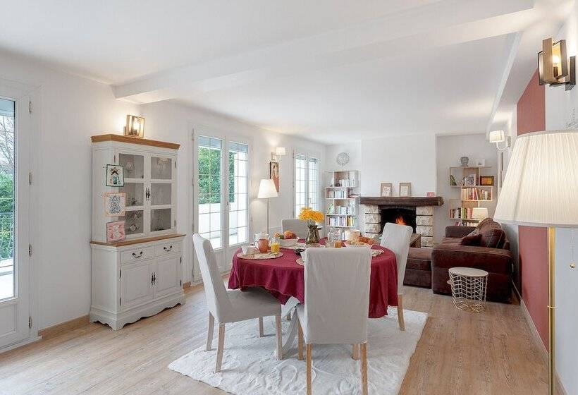 膳宿费 Au Domaine Cru