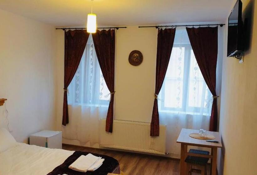 بنسيون Casa La Saal   Seica Mare Sibiu