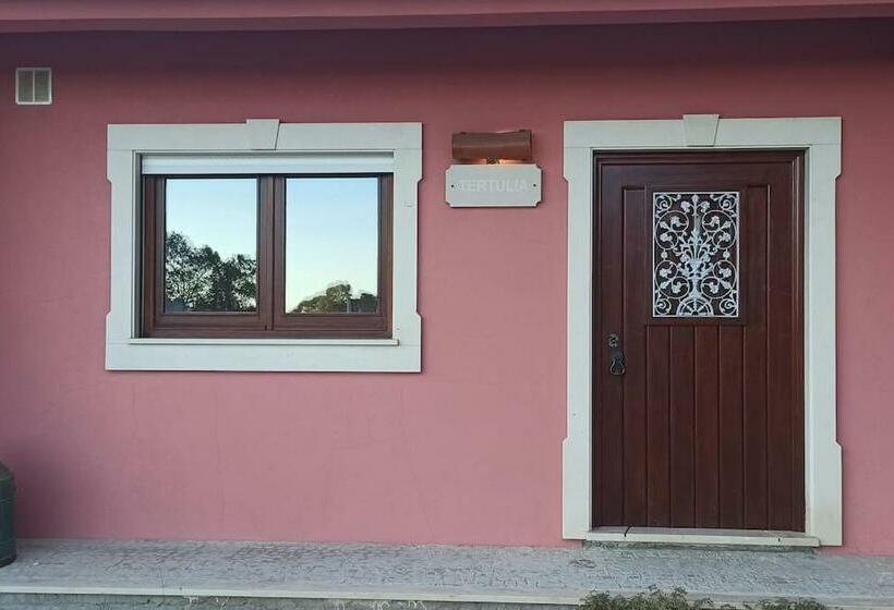 بنسيون Casa Tertúlia