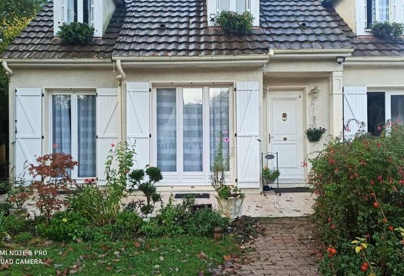 ペンション Chambre D Hôte à 20 Min De Versailles