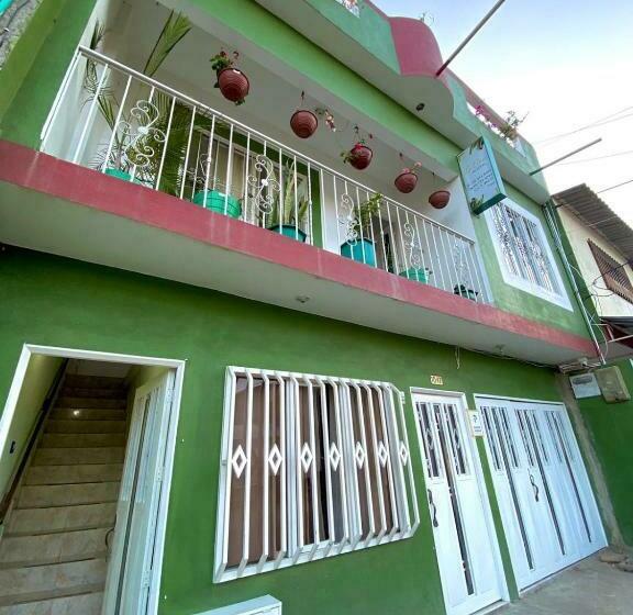 ペンション La Casa Hostal De Vijes