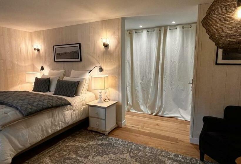 膳宿费 La Plonploniere