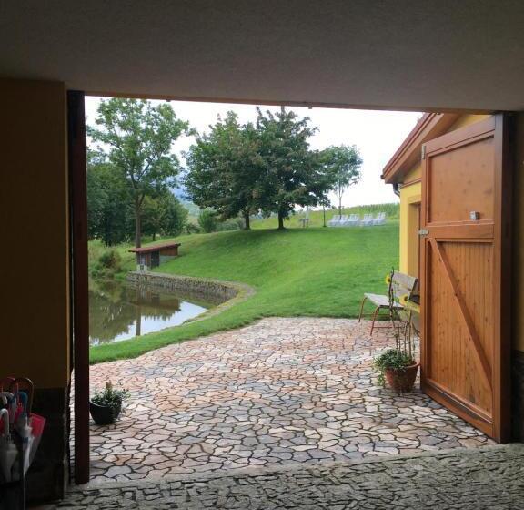 بنسيون Podveský Mlýn