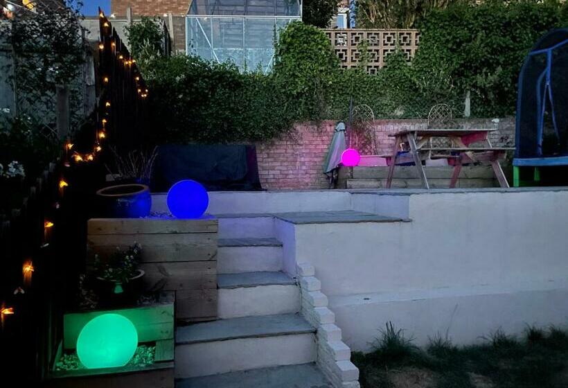 פנסיון Private En Suite Garden Room