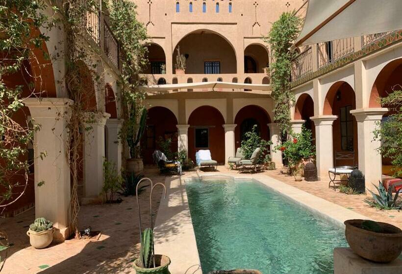 Пансион Riad Chant D Etoiles Tadighoust